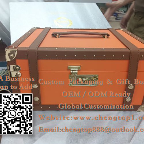 Orange Gift Boxes: Why Trunk-Style Orange Packaging Is the New Luxury</trp-pos...