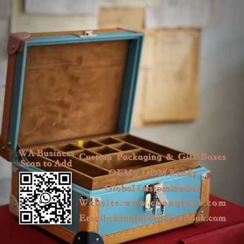 Colorful Trunk Jewelry Boxes: Playful Packaging That Stands Out</trp-post-cont...
