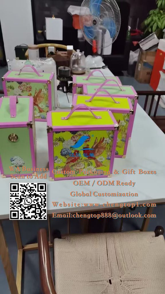 Small Handled Gift Trunk Boxes: Floral Printed Cases for Tea, Festival and Bea...